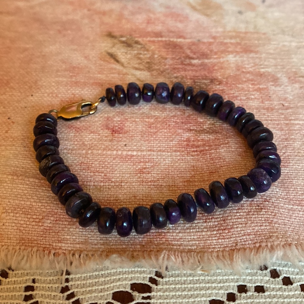 Natural, Pristine Sugulite bracelet